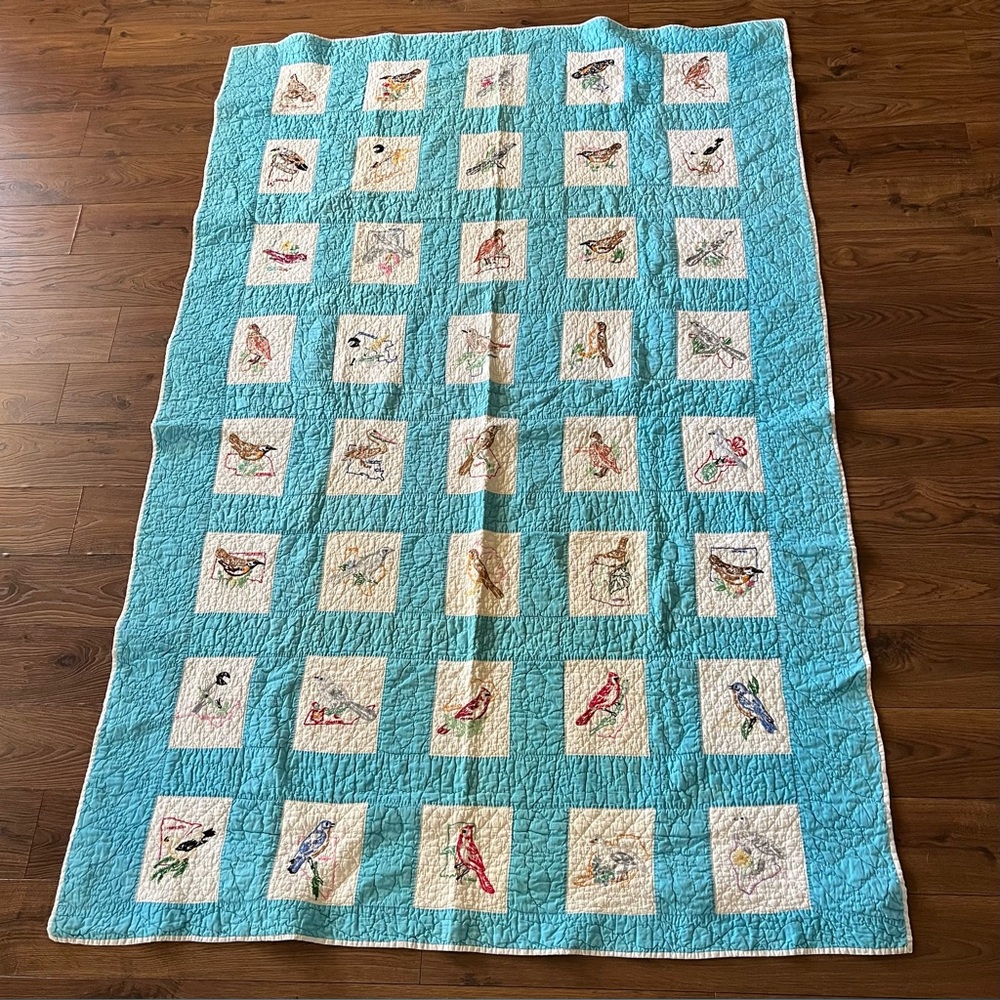 Vintage 50 State Birds Flowers Hand Sewn Quilt Blue 88x58 Twin Embroidered